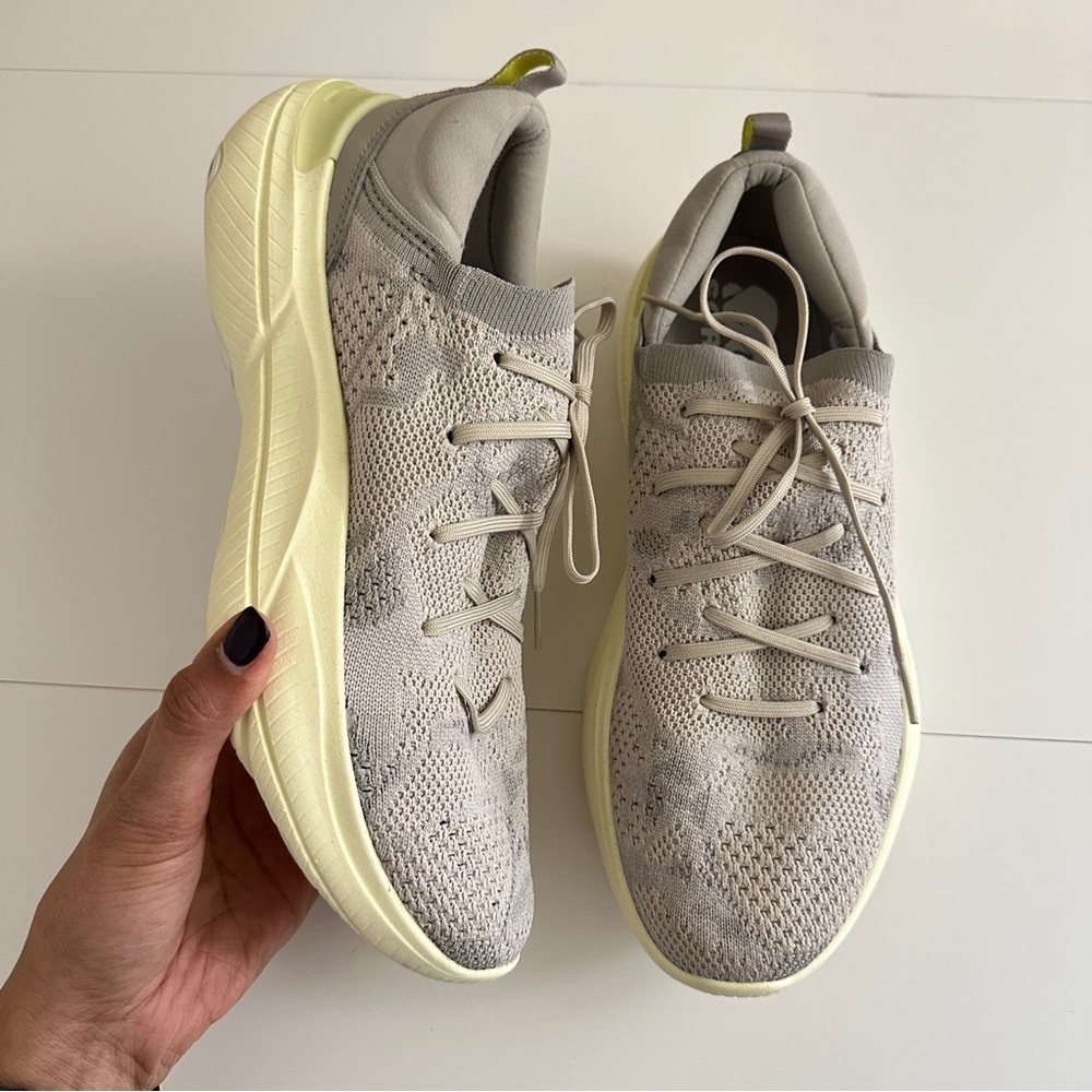 NWOT Sorel Women's Explorer Blitz Stride Lace Sneakers in Grey & White sz US 9.5 - Picture 3 of 16